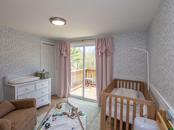 4th image of 3074 Camden Road