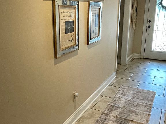 4th image of 212 Victorian Lakes Dr