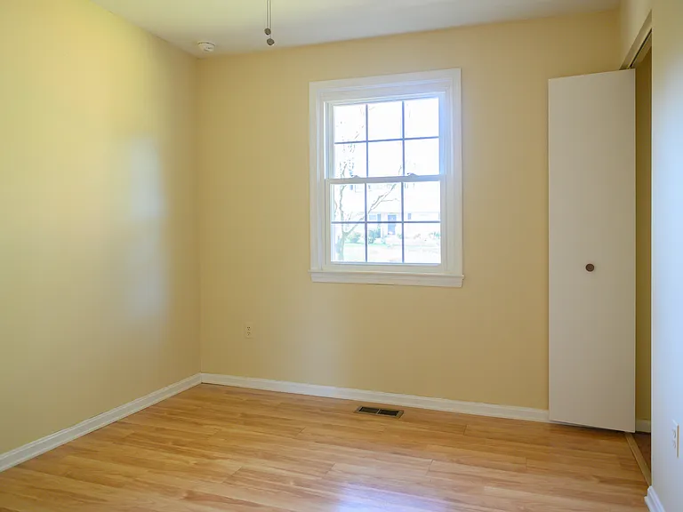 3643 Morningview Ct — Photo 12