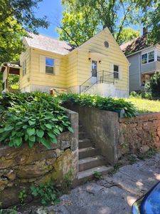 (Undisclosed Address), Norwich, CT, 06360