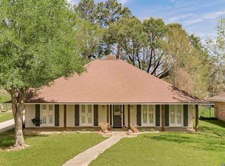 5003 Parkhollow Dr, Baton Rouge, LA 70816