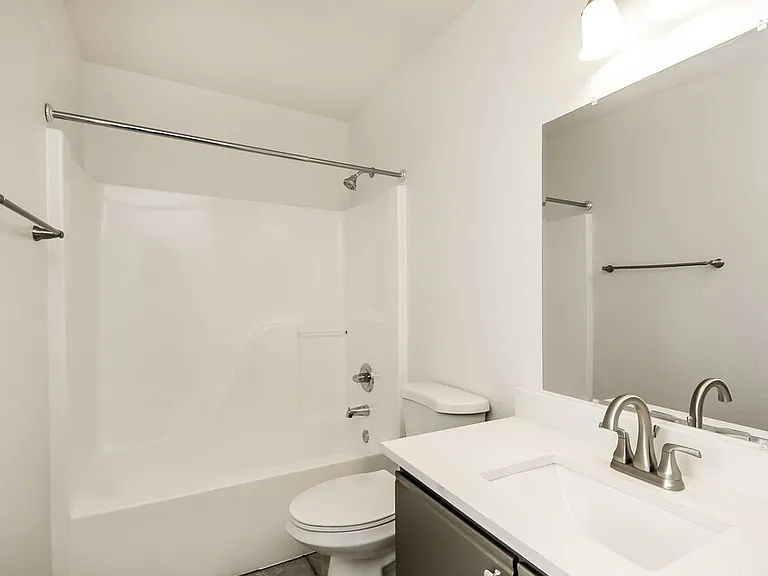 2236 E Spruce Dr — Photo 14