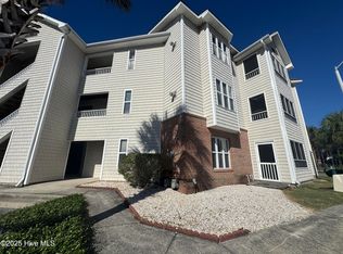 633 Spencer Farlow Dr UNIT 13, Carolina Beach, NC 28428