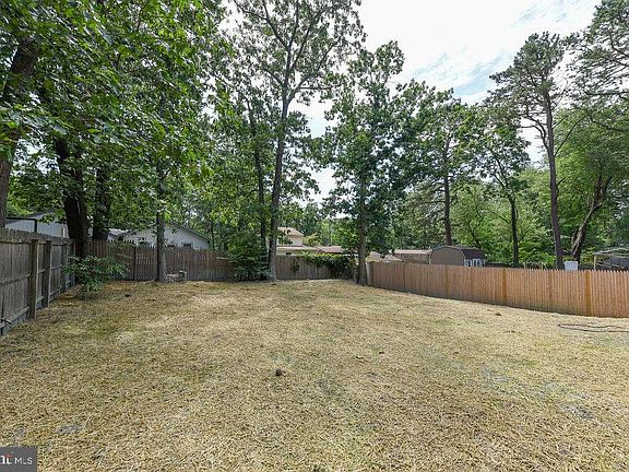 5th image of 436 S Xanthus Ave