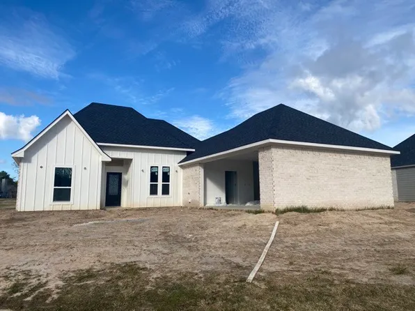 275 Westshore Dr, Wills Pt, TX 75169