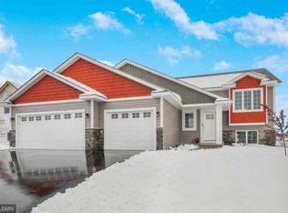 284 Tower Ave, Dundas, MN 55019