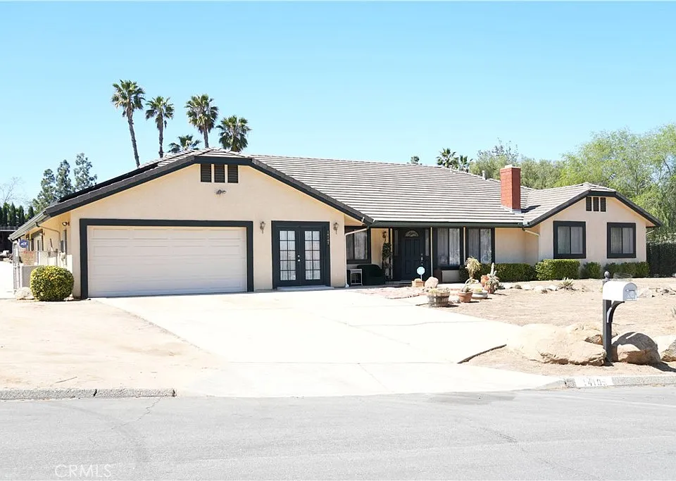 14105 Camino Del Oro