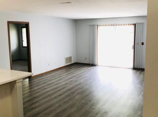 N91W17058 Apple Tree Ct UNIT 7, Menomonee Falls, WI 53051