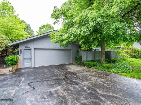 459-49 Meadowview Dr, Aurora, OH 44202