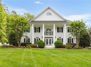 3903 Dover Park Rd, Greensboro, NC 27407