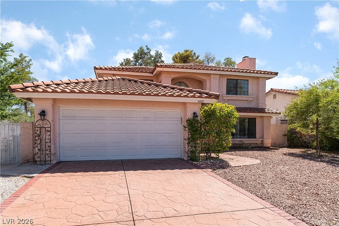 3 bed, 2.5 bath, 1883 sqft, $2,300 — Photo 4
