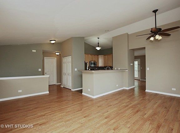 3rd image of 1257 Brookdale Dr