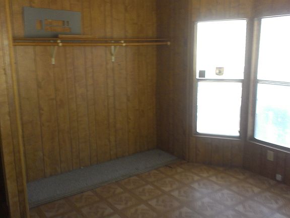2nd image of 1934 Monterey Dr