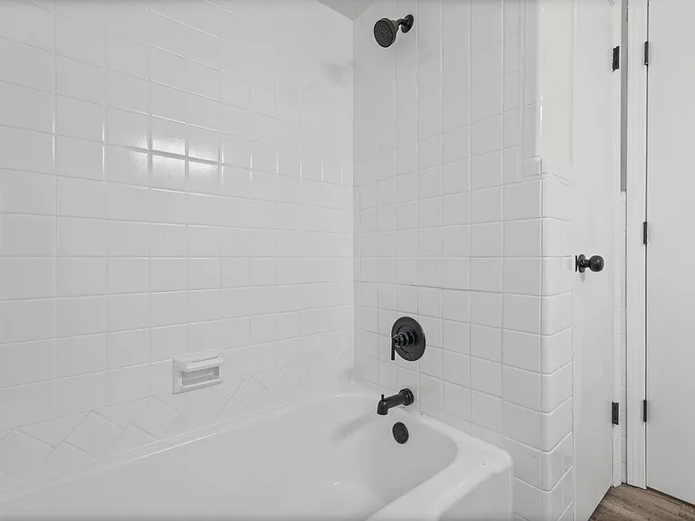 10325 Lookaway Dr — Photo 9