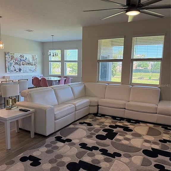 8999 Fluffy Lie Ct — Photo 4