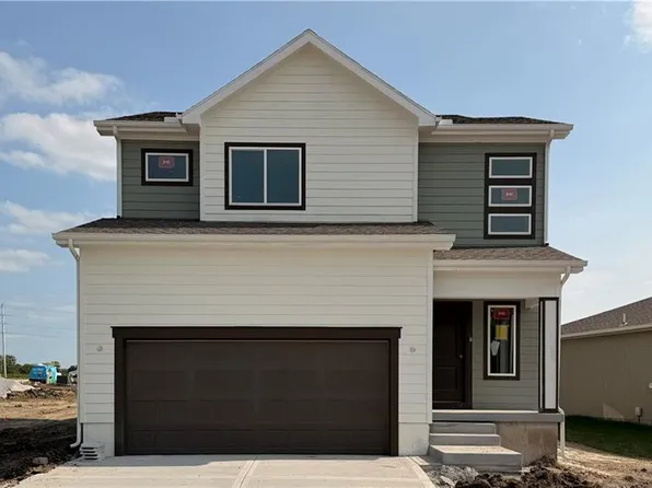 803 Glenn Cir, Raymore, MO 64083