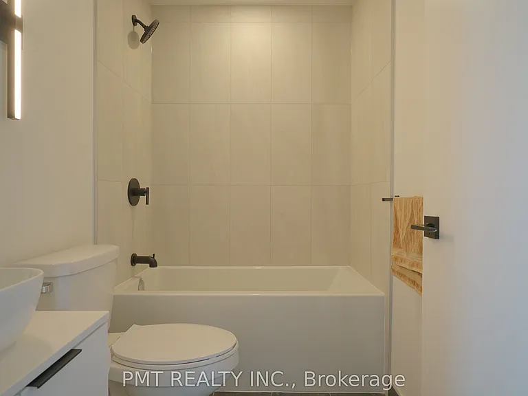 1185 Dupont St #719 — Photo 24