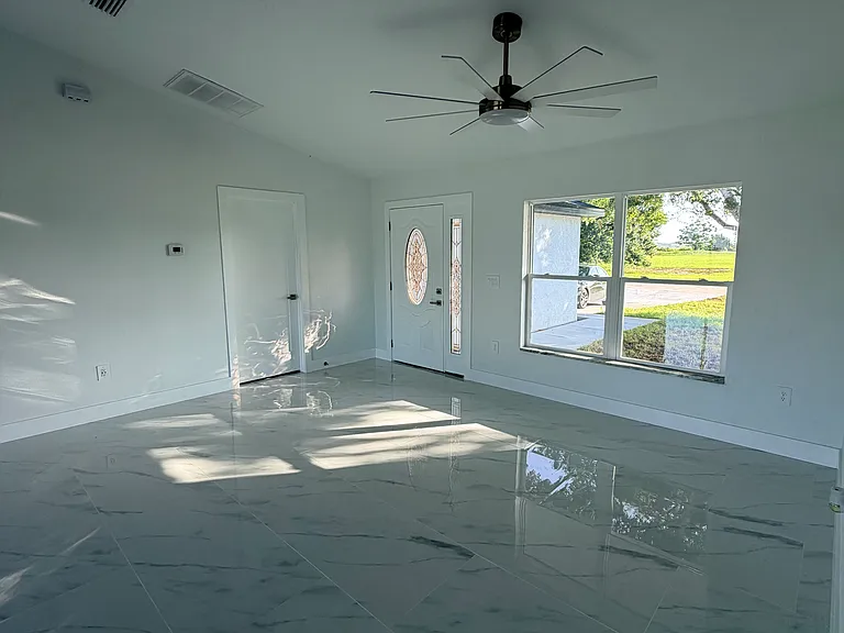 7016 Golf Club Dr — Photo 18