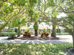 7790 SW 144th St, Palmetto Bay, FL 33158