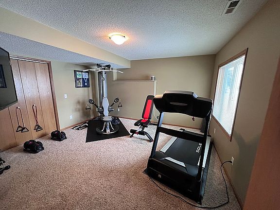 Basement bedroom/gym  