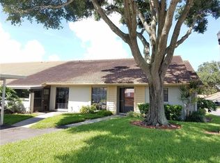 2056 Grove Ln, Clearwater, FL 33763