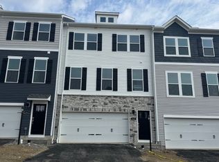 660 Olivia St, Pittsburgh, PA 15205