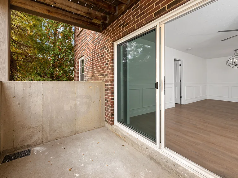 3208 Roesch Blvd, Unit 1-1942 3208 Roesch Blvd, Unit 1-1942