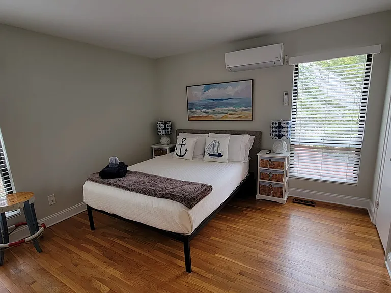 1561 Millstone Rd — Photo 10