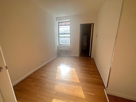 2nd image of 1773 1st Ave APT 16