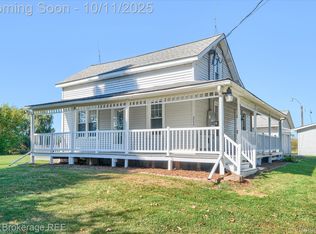 5234 Kelly Rd, Flint, MI 48504