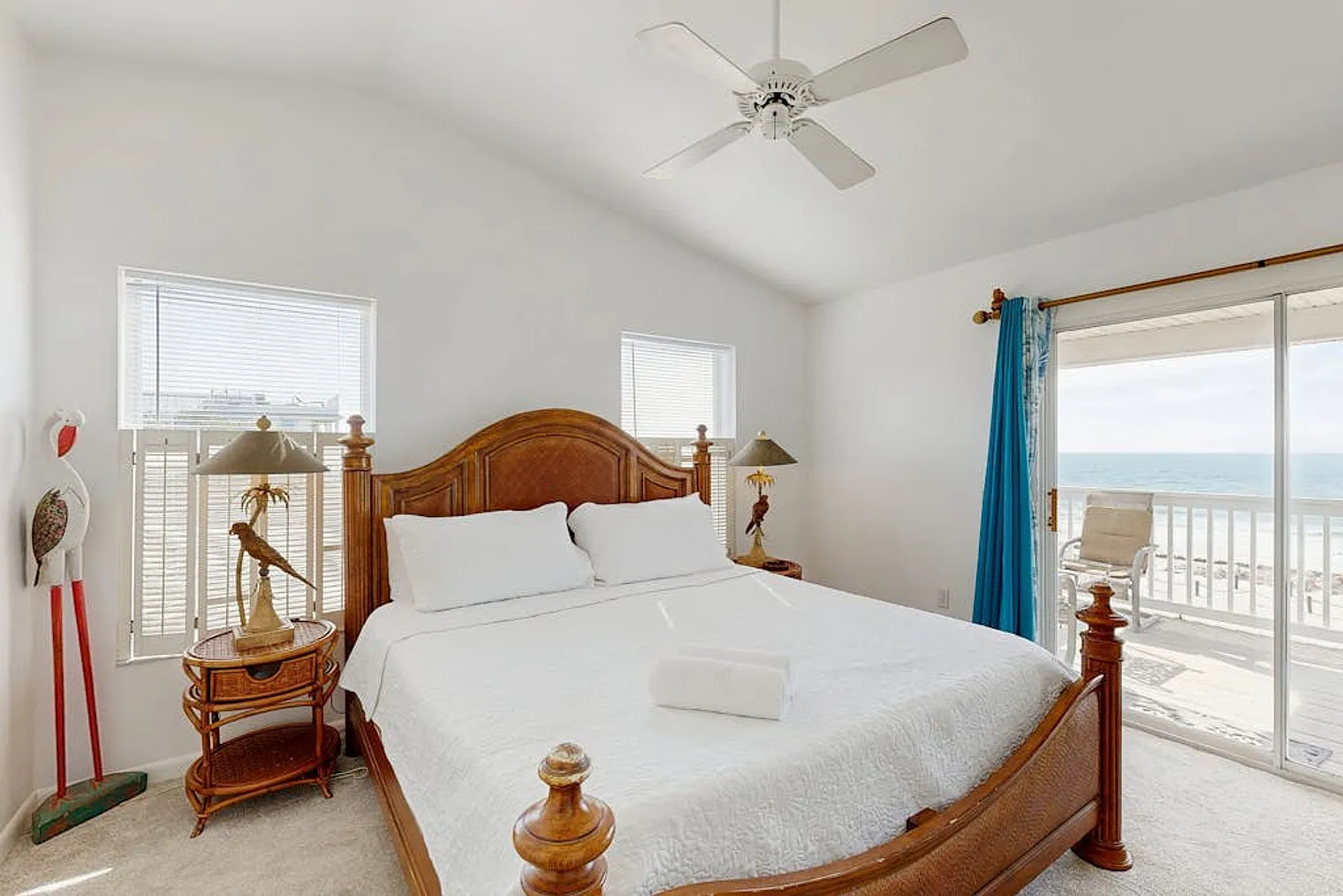 2 bed, 2.0 bath, 1550 sqft, $6,270 — Photo 3