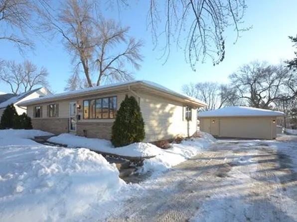 8707 Bloomington Ave S, Bloomington, MN 55425