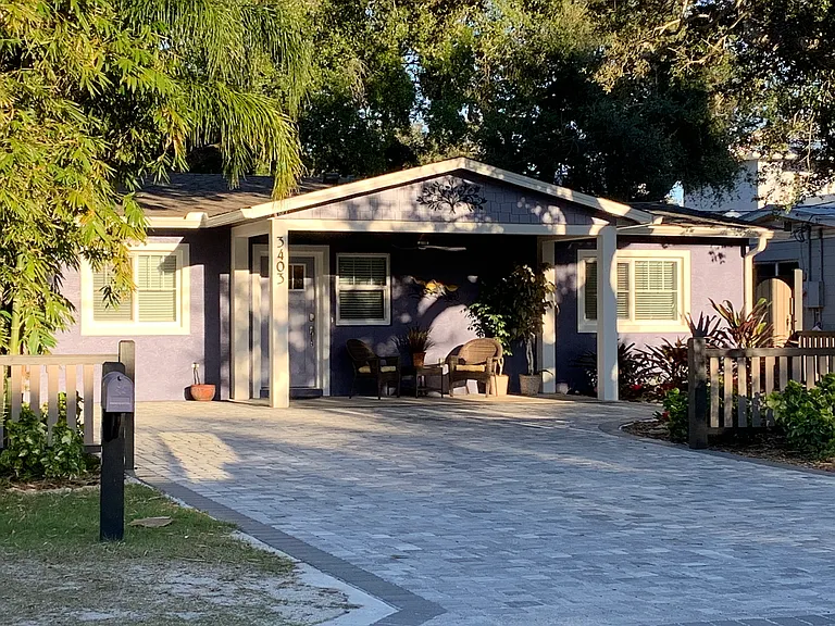 3403 Saxon Dr — Photo 8