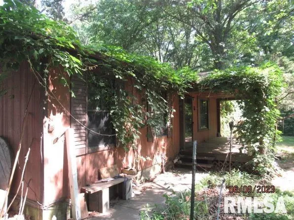 4076 Old School Ln, Creal Springs, IL 62922