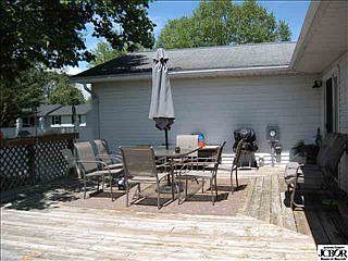 2nd image of 1148 Ernest Dr
