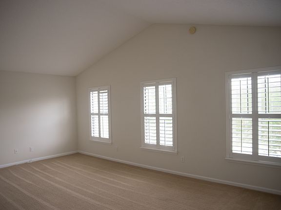 3rd image of 3828 Nonie Way
