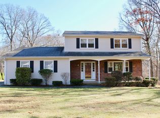 21 Butternut Rd, North Branford, CT 06471