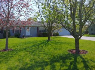 2008 N Willow Rd, Urbana, IL 61801