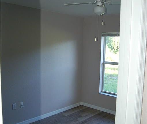 5th image of 2720 Valerie Blvd