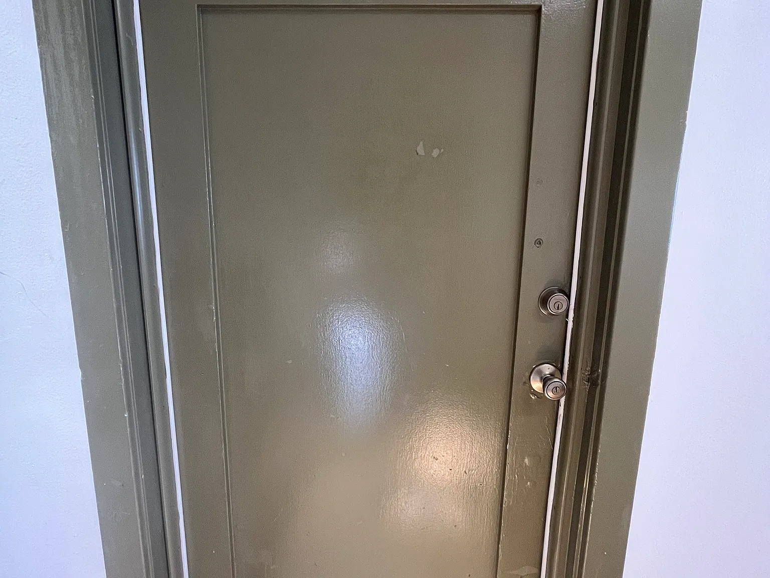 Studio, 550 sqft, $1,595 — Photo 2