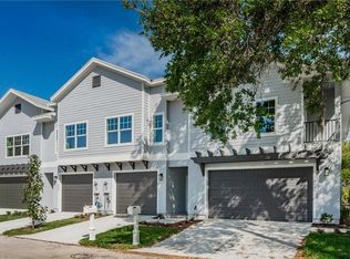 5739 Desert Rose Pl, Tampa, FL 33615