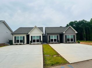 190B E Mill St, Pelzer, SC 29669