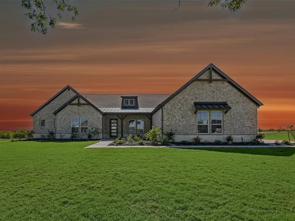 205 Cobb Rd, Leonard, TX 75452