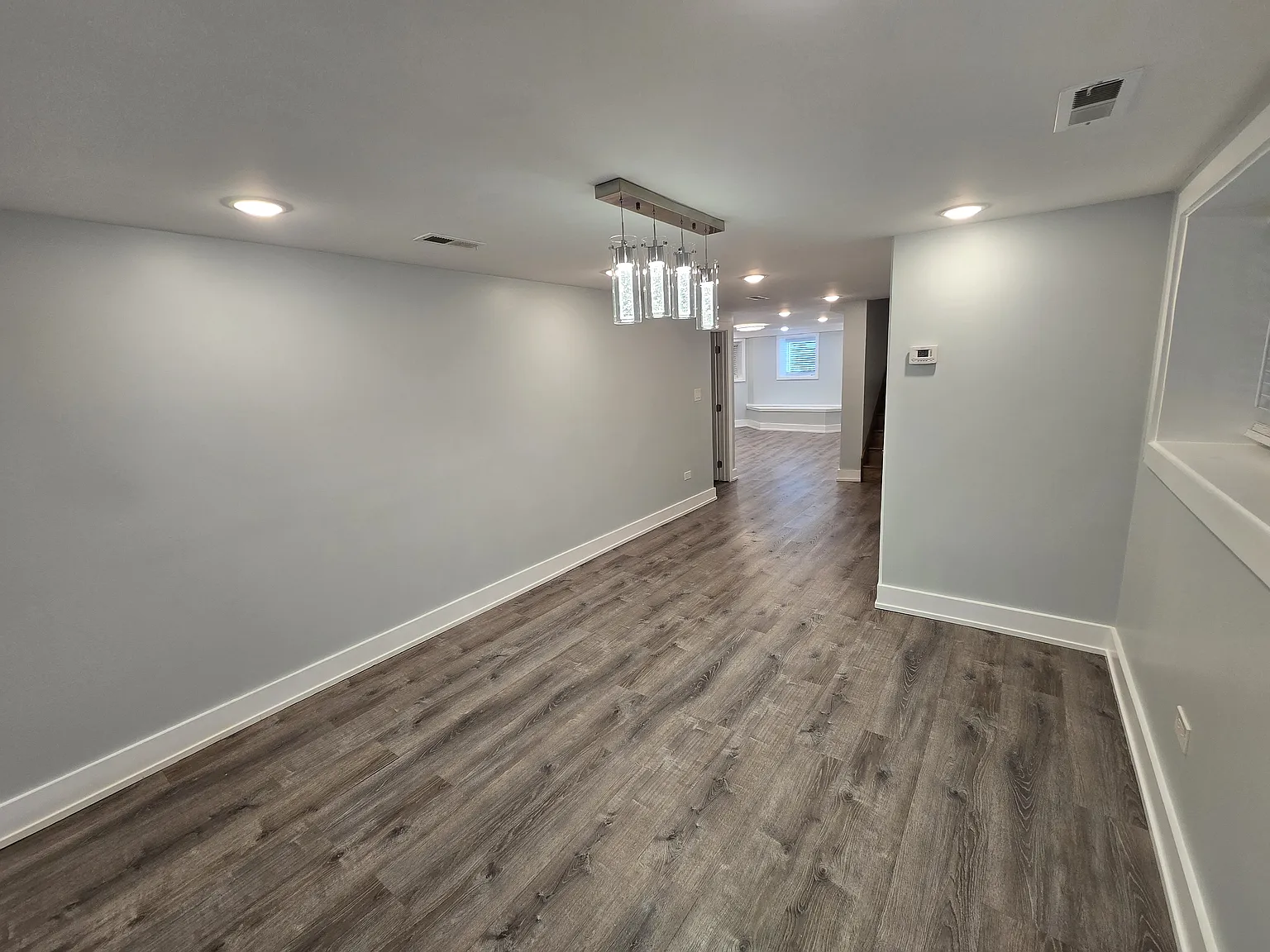 3 bed, 1500 sqft, $2,200 — Photo 4