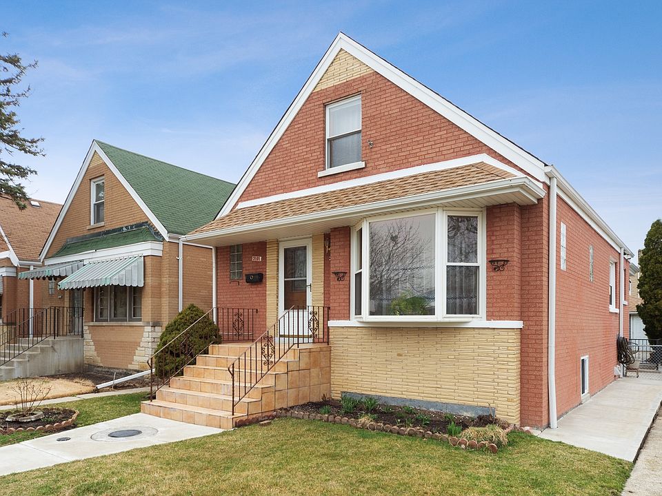 1st image of 3101 N Oconto Ave