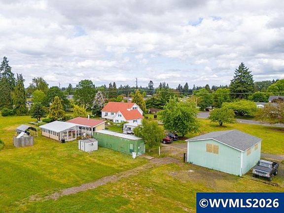 5th image of 1350 Springhill Dr NW