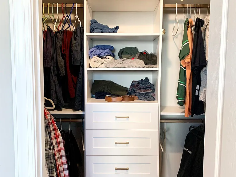 Primary bedroom WIC