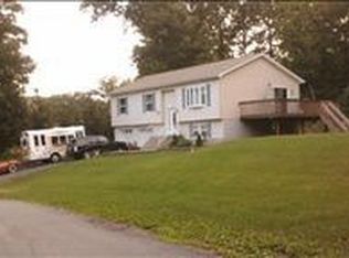 8 Allen Ter, Vernon, NJ 07462