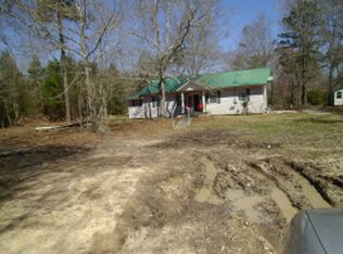 20 Carey Thigpen Rd, Picayune, MS 39466