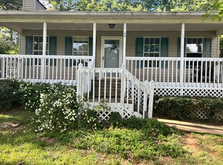 30 Camden Woods Dr, Cartersville, GA 30121